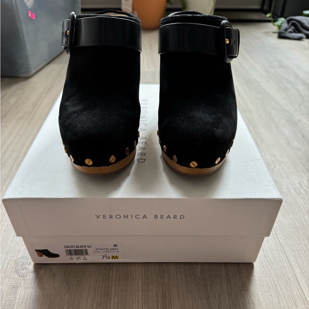 NWB Veronica Beard Dacey Black Suede Clogs